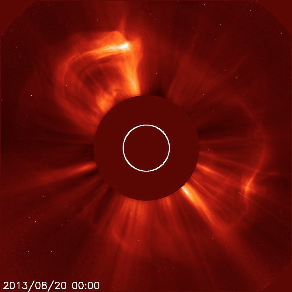 Sun Fires Solar Storm Directly at Earth